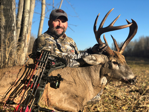 Alberta Trophy Whitetail Hunt