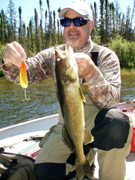 Manitoba Fly-In Trophy Pike Fishing Lodge and Outpost Camps